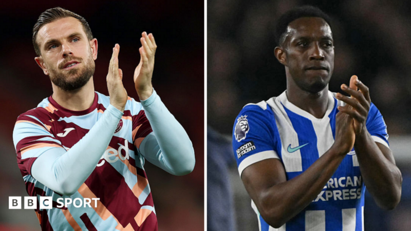Jordan Henderson (left) and Danny Welbeck (right) applauding