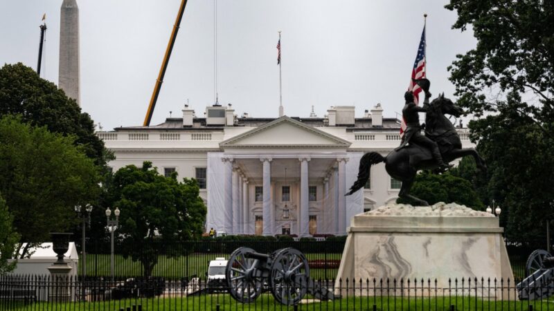 White House Meets AI Labs to Discuss New Voluntary Safety Guidelines