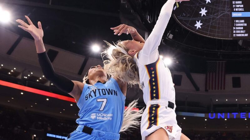 DiJonai Carrington Ejected After Flagrant Foul On Sophie Cunningham