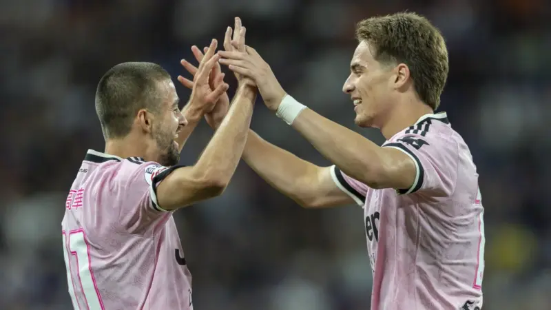 Chelsea Beat Western Sydney Wanderers 6-4 in Xabi Alonso's Debut Match