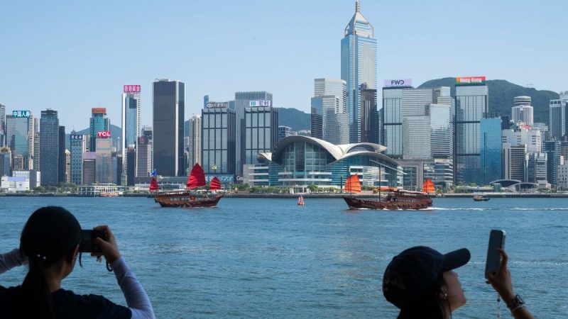 Hong Kong Raises Record $47.5 Billion in Q3 on AI Surge