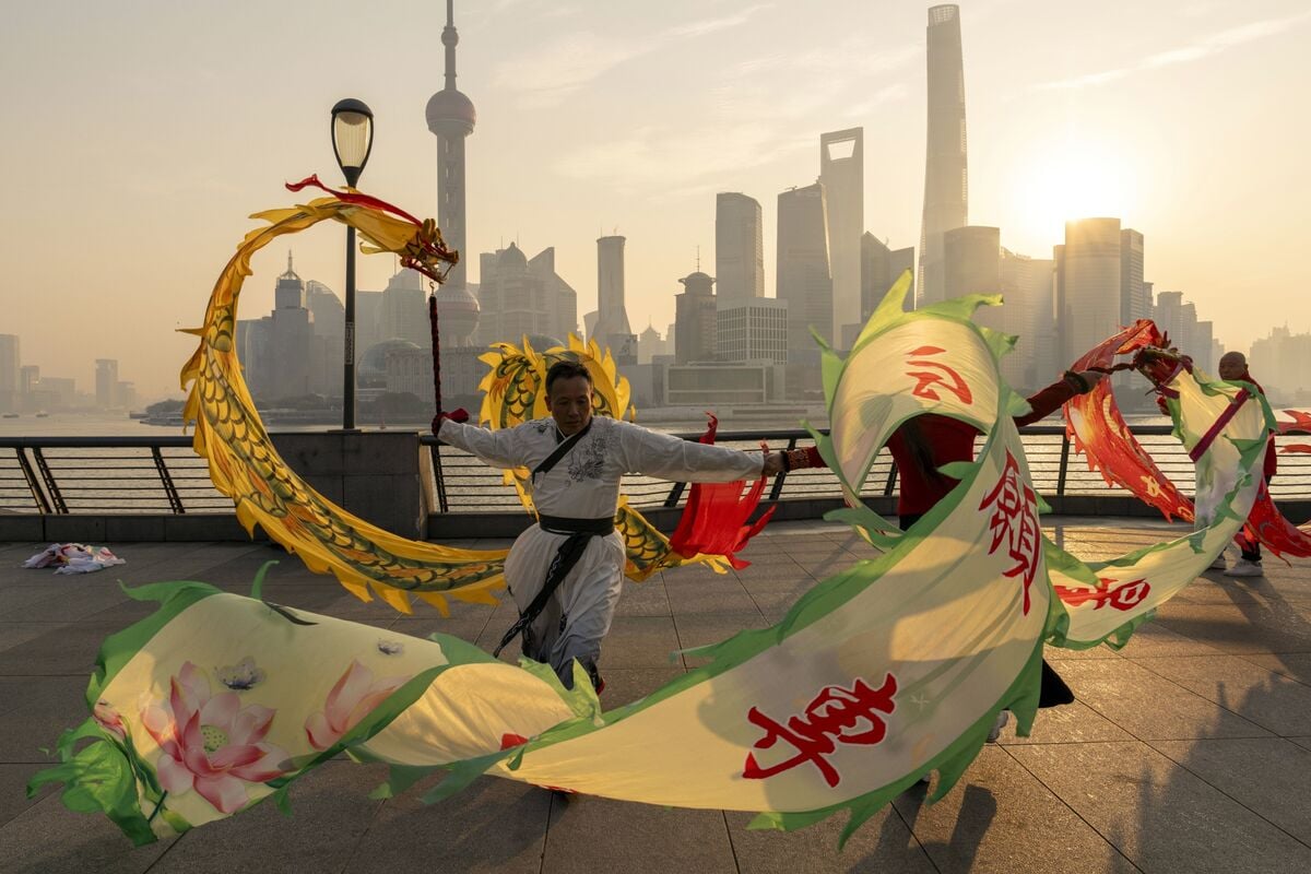China's Third-Quarter Economic Growth Beats Expectations at 4.5%