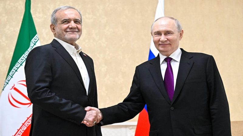 Putin Offers To Help End US-Iran Conflict During Talks With Pezeshkian