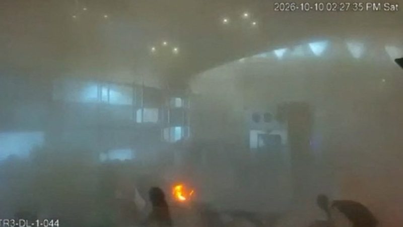 Houthi Strikes Hit King Khalid International Airport in Riyadh