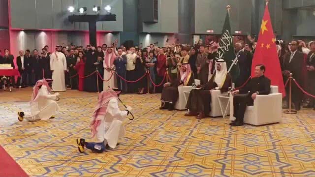 Chinese Humanoid Robots Perform Saudi Ardah Dance in Riyadh