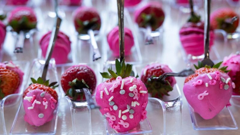 Eating less sugar could protect stomach during antibiotic treatment, shows study