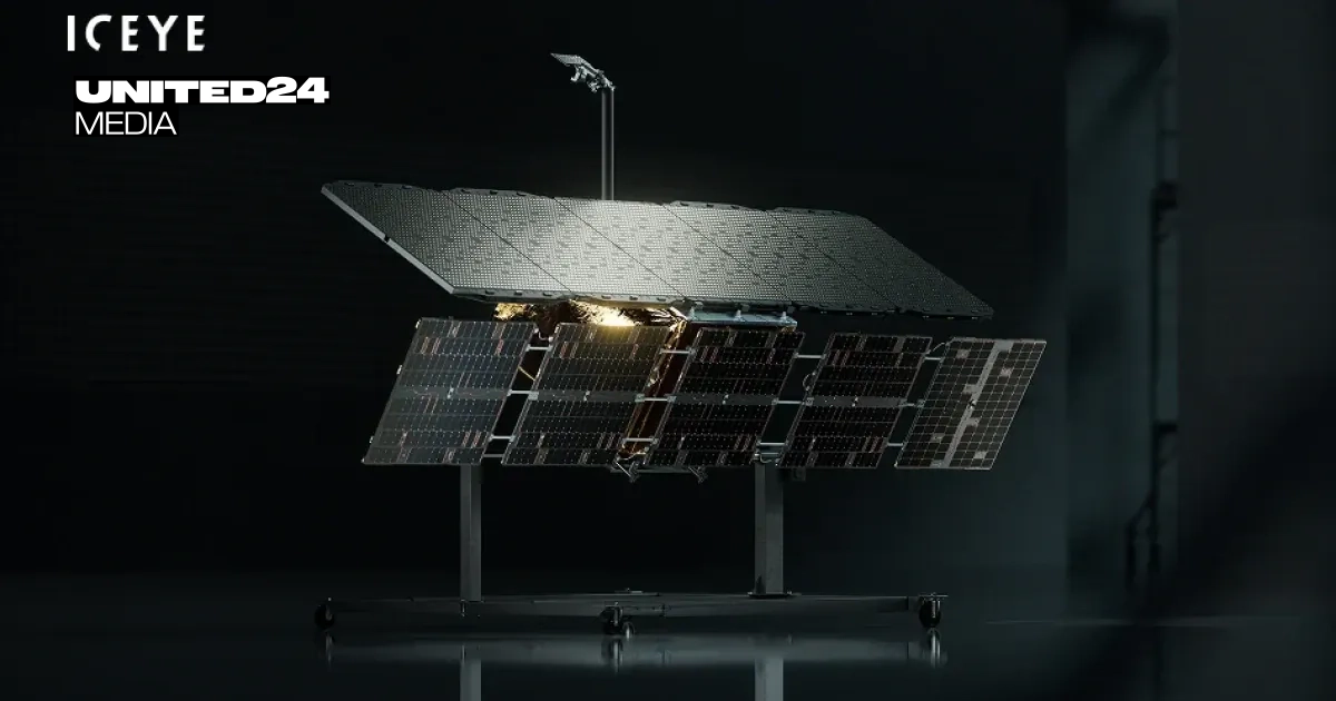 Russian Satellite Maneuvers Near Commercial ICEYE Spacecraft