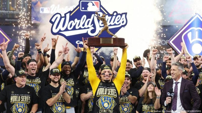 William Contreras And Teammates Make History With Brewers