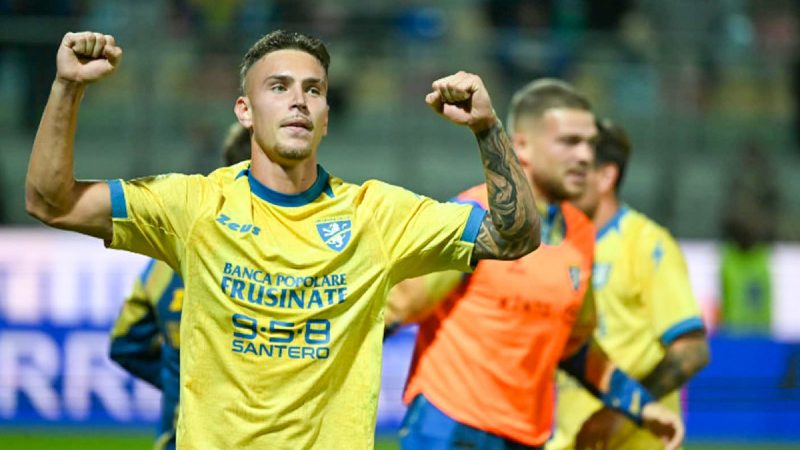 Frosinone Beat Sassuolo 4-2 as Antonio Raimondo Scores Hat-Trick