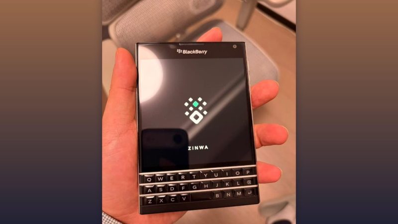 Zinwa Technologies Opens Pre-Orders For Android 14 BlackBerry Passport