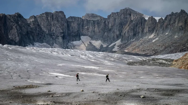 Swiss Glaciers and Global Oceans Hit Record Levels of Ice Loss and Heat