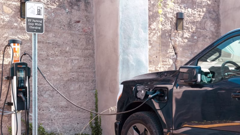America’s EV Downturn Hides a Silver Lining: Charging Is Quietly Getting Better