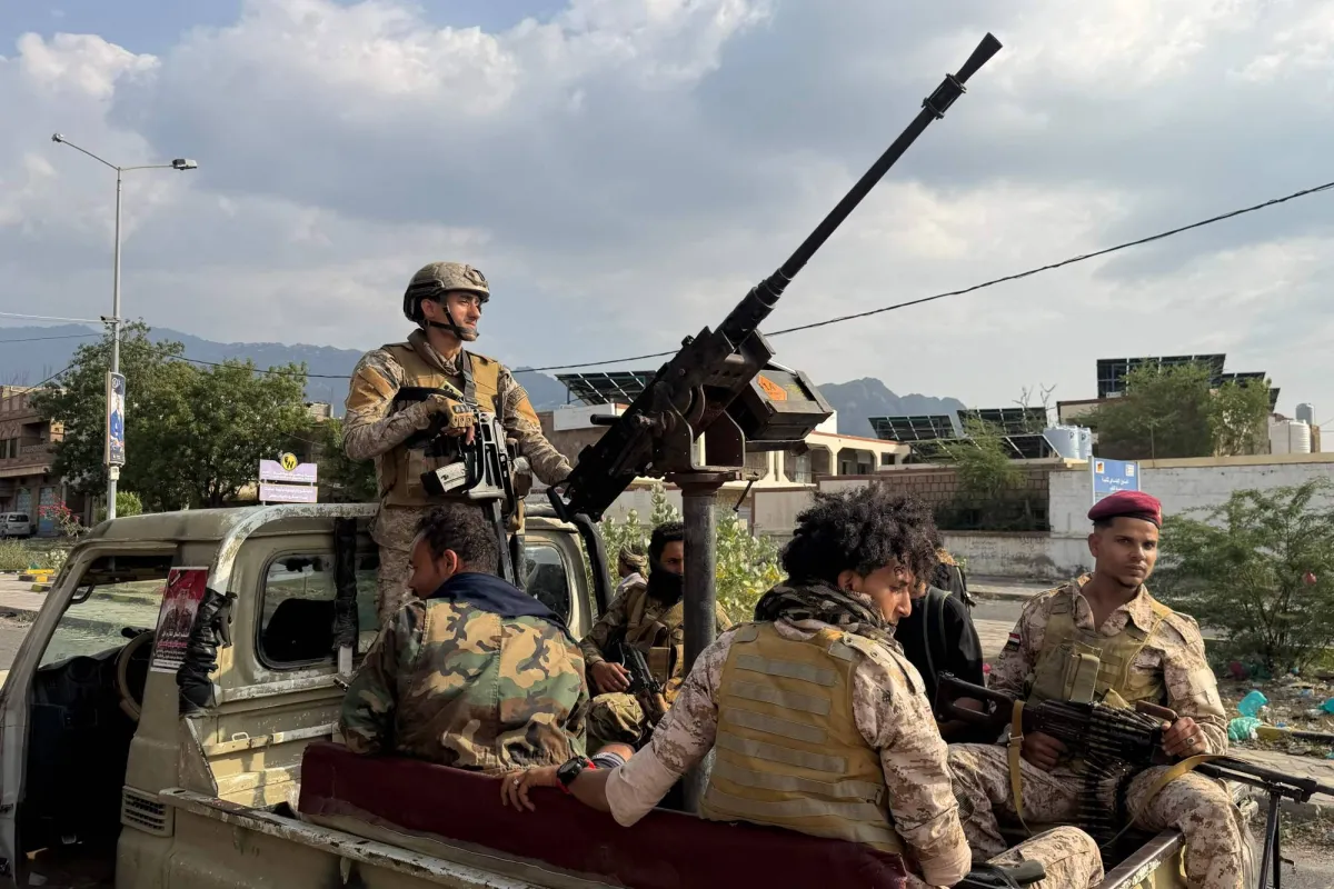Taiz Forces Repel Houthi Attacks Amid Humanitarian Crisis Warning