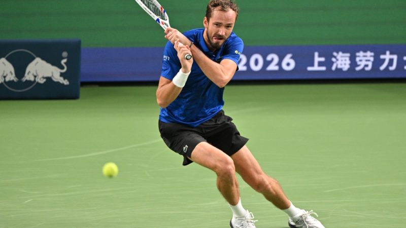Medvedev and Jodar Reach Shanghai Masters Semi-Finals