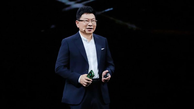 Huawei Plans Smartphone Price Hikes as Memory Costs Surge
