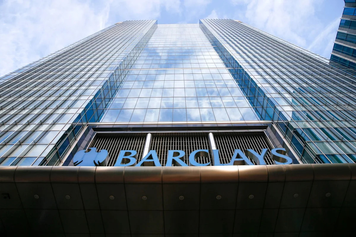Barclays to Cut 5,000 Jobs in AI-Driven Cost-Cutting Initiative