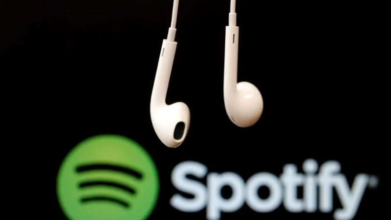Michael Smith Sentenced to 18 Months for 8 Million Streaming Fraud