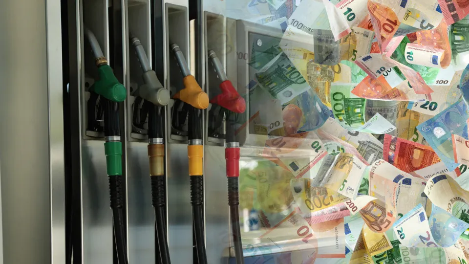 Portugal Fuel Prices Diverge as Gasoline Drops and Diesel Rises