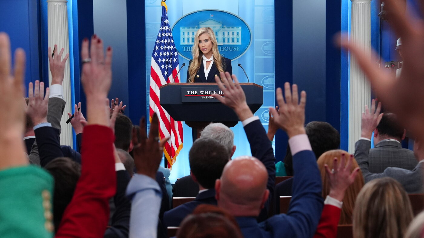 White House Press Secretary Resigns After Five Days